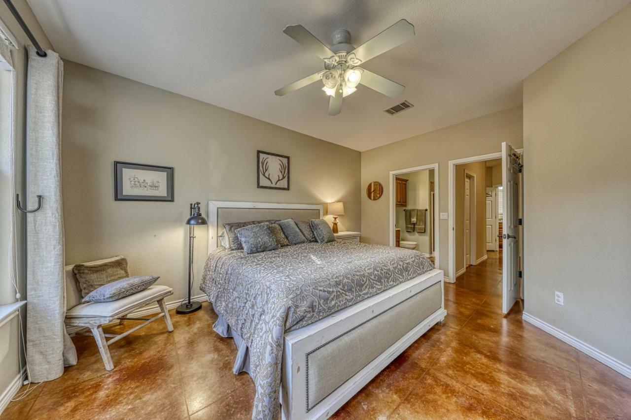 River Mountain Retreat Wimberley Dış mekan fotoğraf